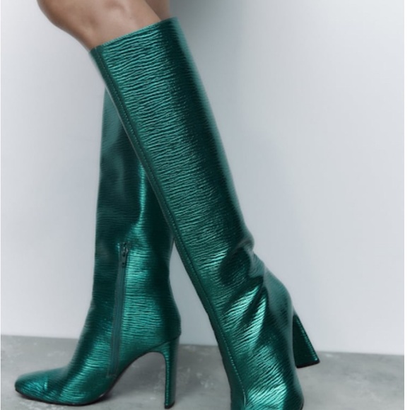 ZARA Green Laminated Heeled Boots - Picture 2 of 3
